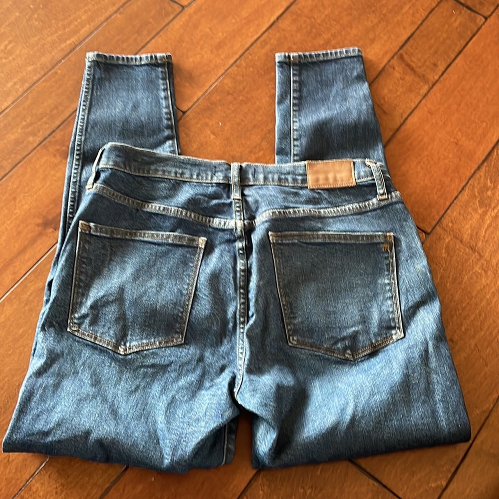 Madewell 9” High Rise Skinny Jeans Dark Wash - Picture 3 of 6